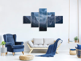 5-piece-canvas-print-amidst-a-thunderstorm