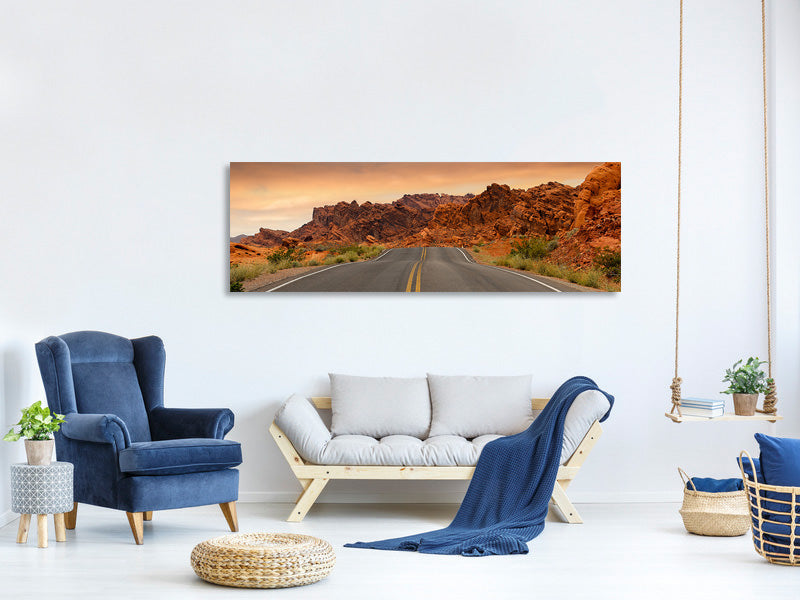 panoramic-canvas-print-the-street