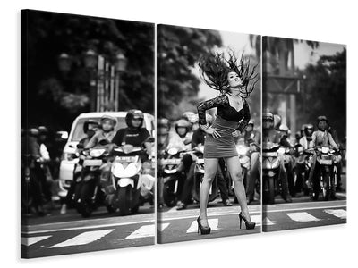 3-piece-canvas-print-ignore-it-enjoy-poses-on-the-streets