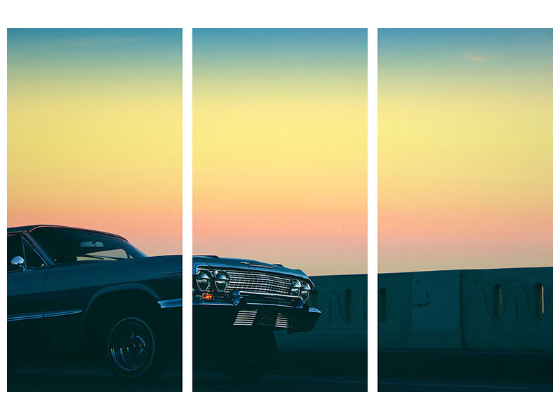 3-piece-canvas-print-vintage-car-in-the-evening-light