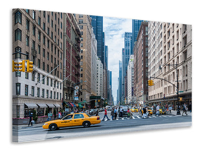 canvas-print-in-the-middle-of-manhattan