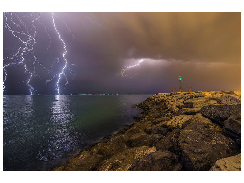 canvas-print-when-lightning-strikes