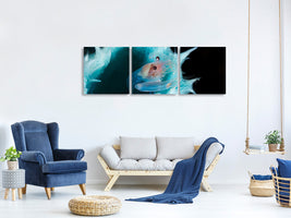 panoramic-3-piece-canvas-print-shrimp-in-a-blue-sponge